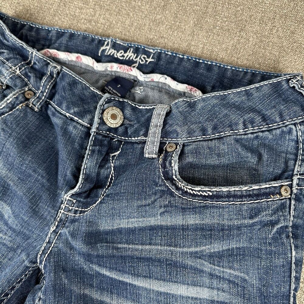 Amethyst Jeans Juniors 7 Blue Dark Wash Bootcut Stretch Embroidered Pockets
